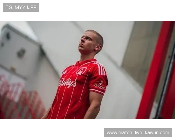 阿森纳冬窗预算受限,津琴科离队或腾薪资空间 阿森纳冬窗预算受限,津琴科离队或腾薪资空间